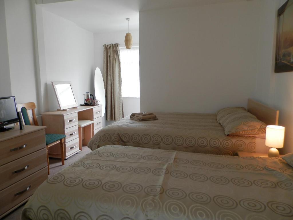 Wayside Cheer Hotel Castel Pokoj fotografie